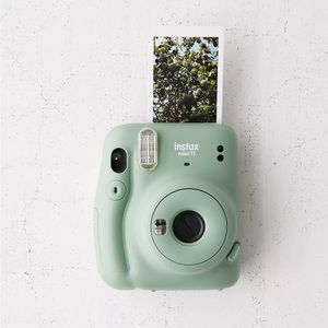Instax Mini 11 Sage Green Camera